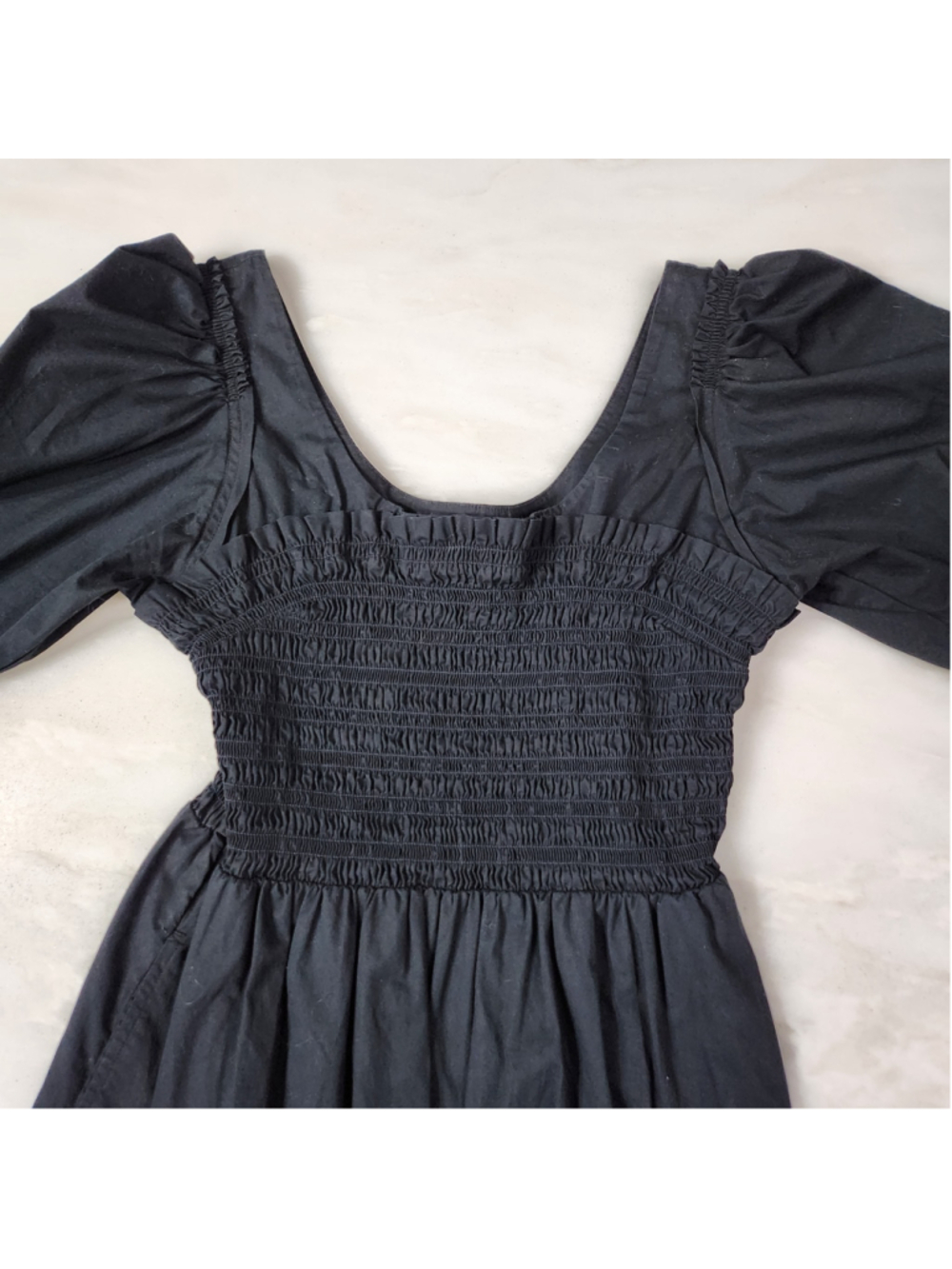 Women's Gap Black Smocked Puff Sleeve Midi Dress Size L